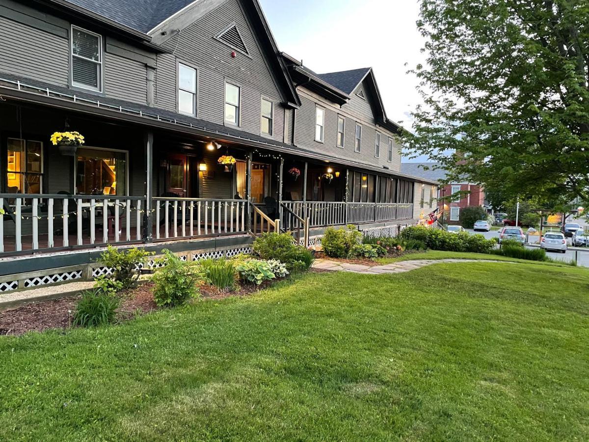 Smugglers Notch Inn Jeffersonville Екстер'єр фото