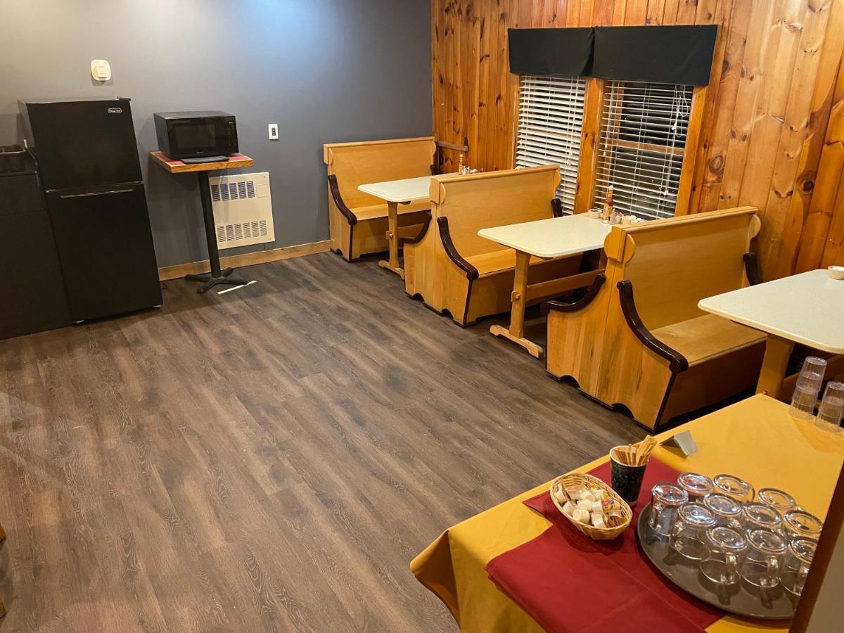 Smugglers Notch Inn Jeffersonville Екстер'єр фото