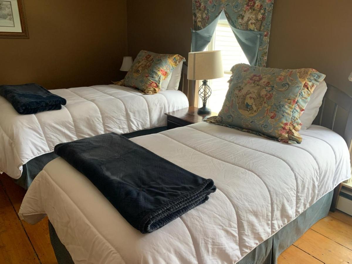 Smugglers Notch Inn Jeffersonville Екстер'єр фото