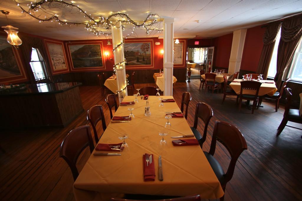 Smugglers Notch Inn Jeffersonville Екстер'єр фото